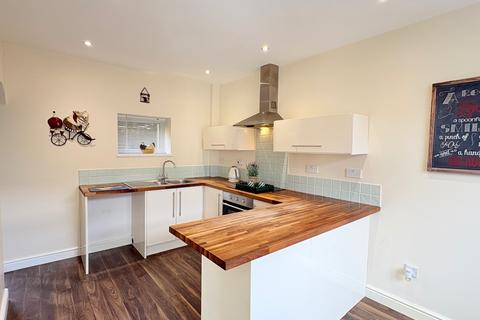 2 bedroom end of terrace house for sale, Pantygog, Bridgend CF32