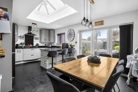 undefined, Grove Avenue, Portchester, Fareham, PO16