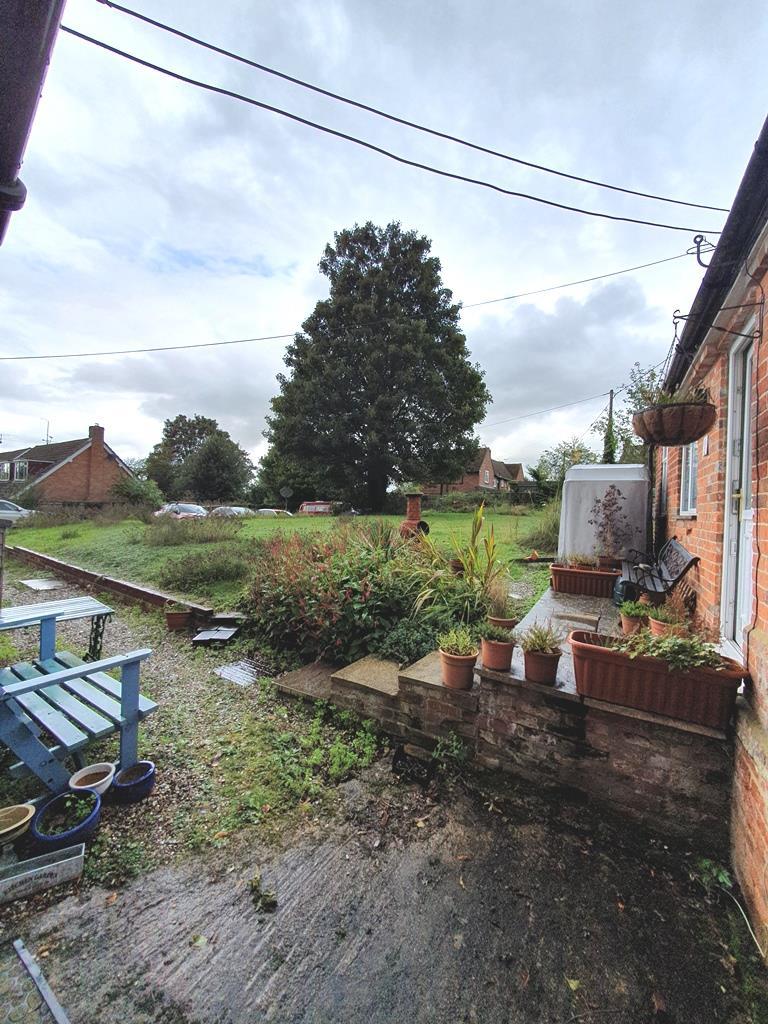 Communal Garden.jpg