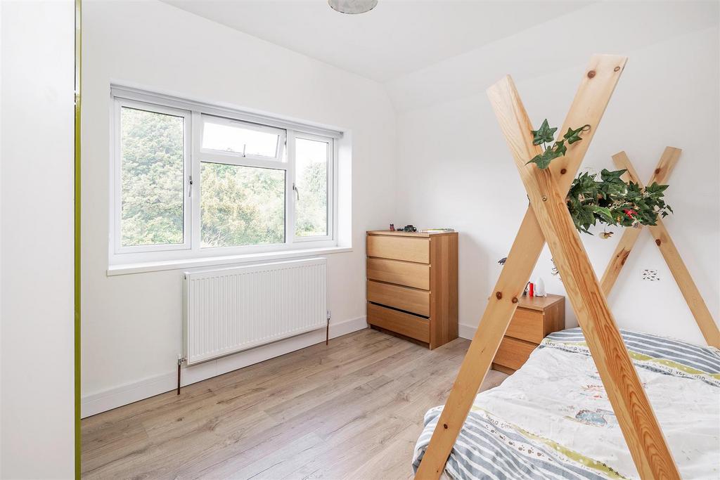 60 Sillhill Hall Road-4 lo.jpg