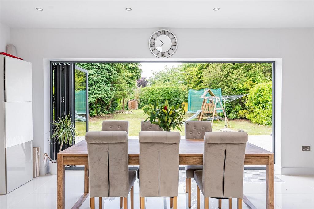 60 Sillhill Hall Road-35 lo.jpg
