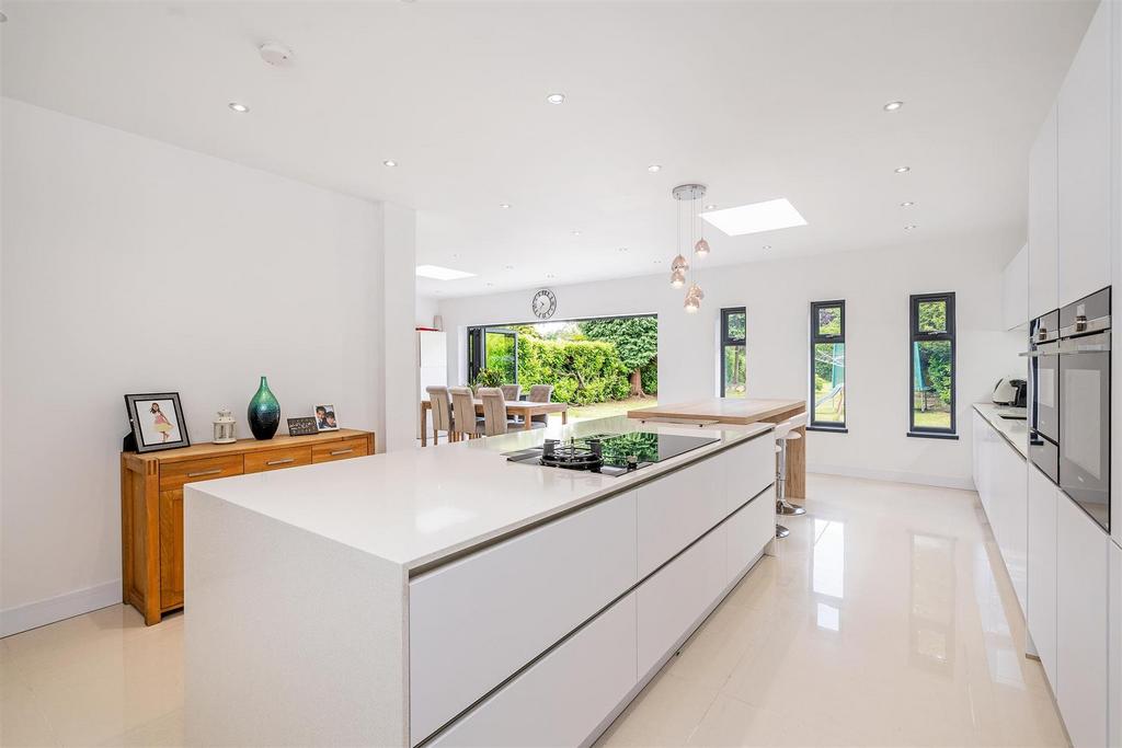 60 Sillhill Hall Road-33 lo.jpg