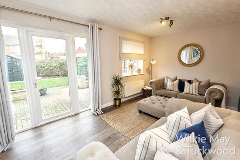 3 bedroom semi-detached house for sale, Stanley Close, Bridgwater TA6