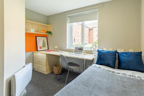 1 bedroom in a flat share to rent, Pershore Road, Birmingham B5