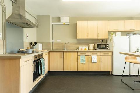 1 bedroom in a flat share to rent, Pershore Road, Birmingham B5