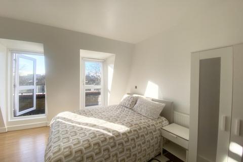 1 bedroom flat to rent, 75 Burdett Road, London E3