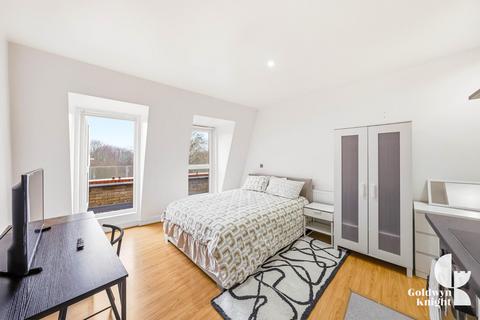 undefined, 75 Burdett Road, London E3