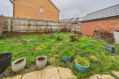 undefined, Leighton Buzzard LU7