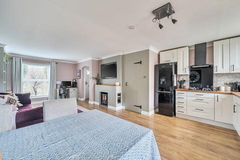 3 bedroom terraced house for sale, New Place Road, Pulborough, RH20