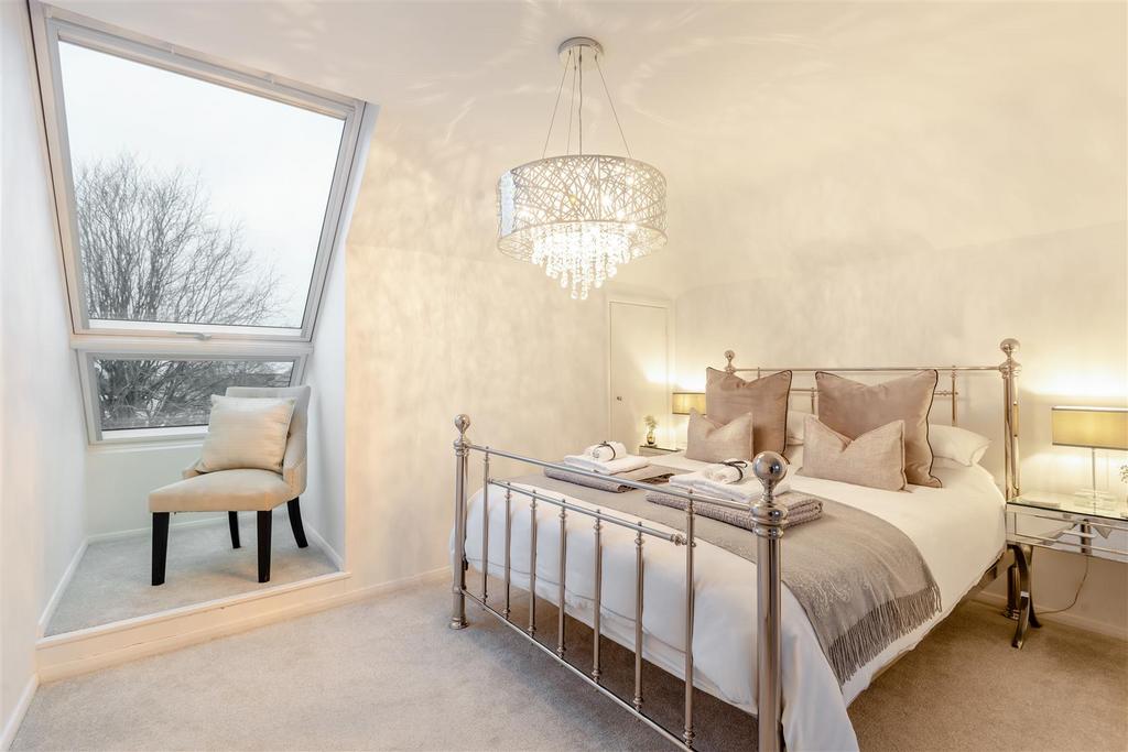 8676783-interior23.jpg