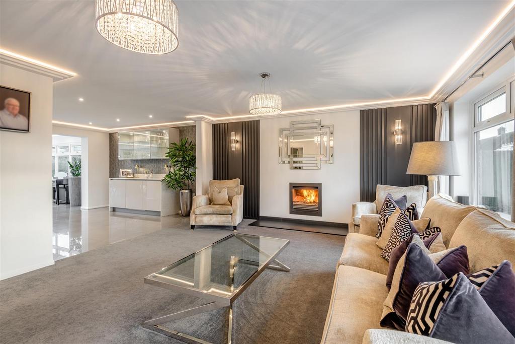 8676783-interior03.jpg