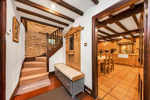 4 bedroom detached house for sale, Wath Road, Elsecar, S74