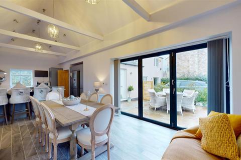 3 bedroom cottage to rent, High Street, Ketton