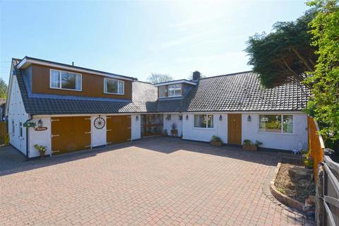 5 bedroom detached house for sale, Welshpool Road, Bicton Heath, Shrewsbury