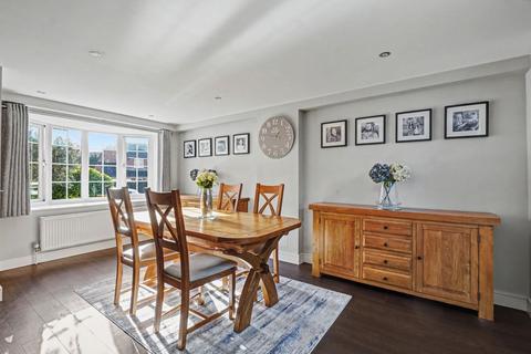4 bedroom detached house for sale, West Malling ME19