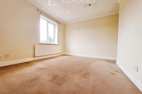 3 bedroom detached house to rent, Maxey Close, Market Deeping, Peterborough, PE6