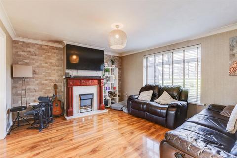 4 bedroom semi-detached house for sale, Cherry Orchard Mount, Nottingham NG5