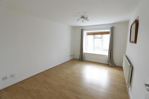 undefined, Haddon Road, Luton