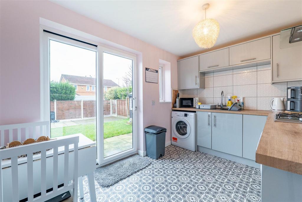 Kitchen/Dining Room