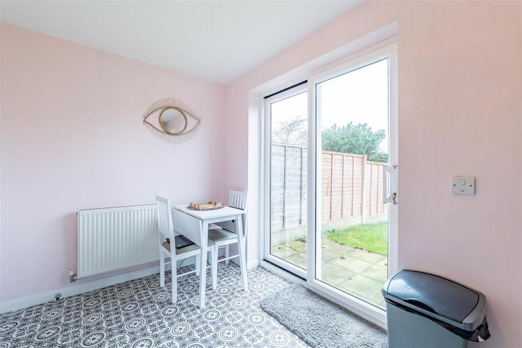 Kitchen/Dining Room