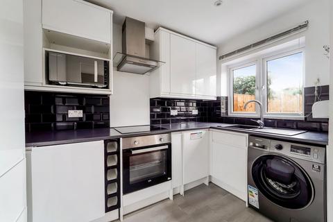 3 bedroom terraced house for sale, Fairfield Close, Mitcham CR4