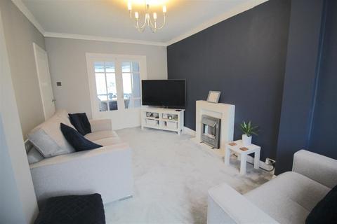 3 bedroom semi-detached house for sale, Charlbury Crescent, Birmingham B26