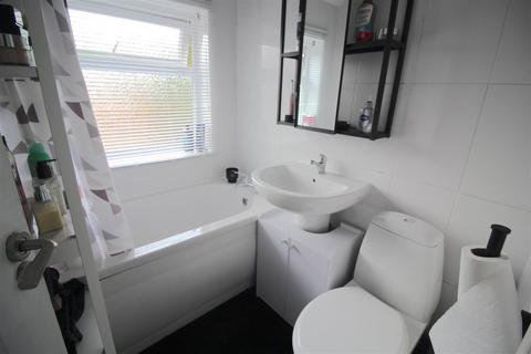 3 bedroom semi-detached house for sale, Charlbury Crescent, Birmingham B26