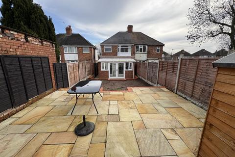 3 bedroom semi-detached house for sale, Charlbury Crescent, Birmingham B26
