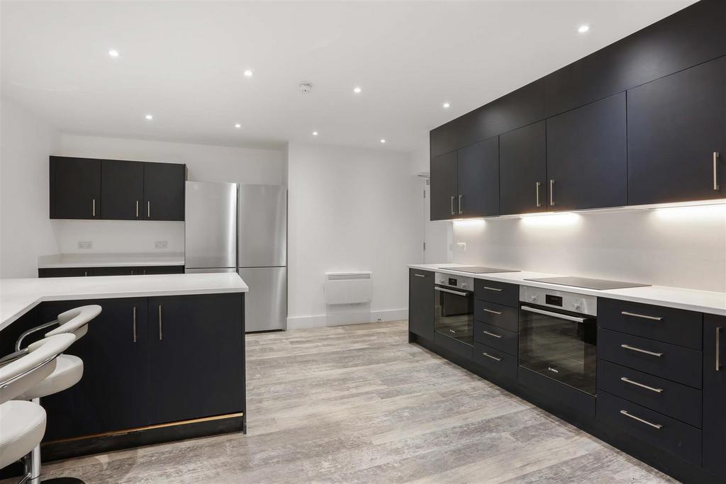 1437252812 - KITCHEN - 3.jpg