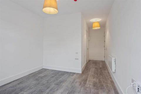 undefined, Langley Park Road, Sutton SM2