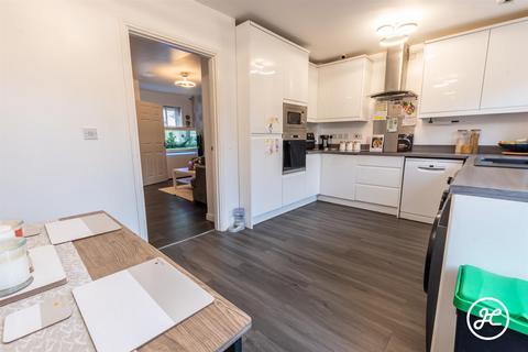 3 bedroom end of terrace house for sale, Stockmoor Drive, Bridgwater