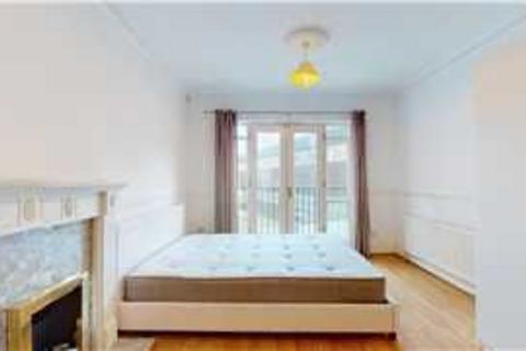 undefined, Leathermarket Court, London, Greater London, SE