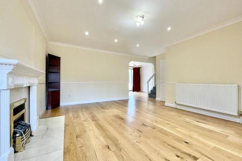 undefined, Holyrood, Great Holm