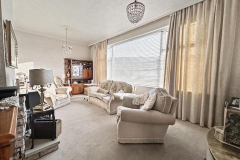2 bedroom detached bungalow for sale, Coombe Vale, Saltdean, BN2 8HN