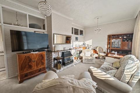 2 bedroom detached bungalow for sale, Coombe Vale, Saltdean, BN2 8HN