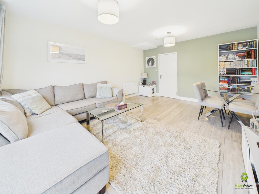 Presented by Clinton at Ewe Move Bexleyheath and Da