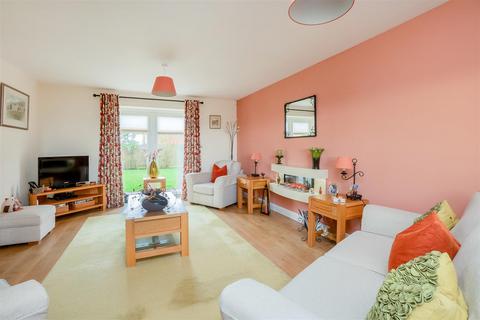 3 bedroom detached house for sale, Bretforton Road, Badsey
