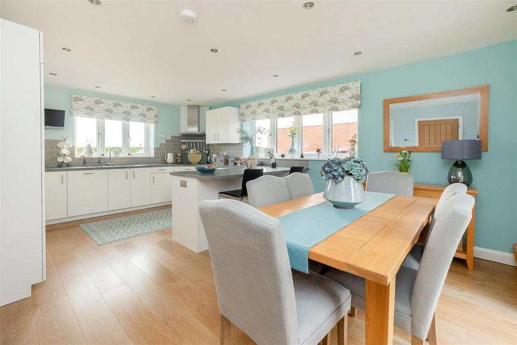 90a Bretforton Road 2094-4.jpg