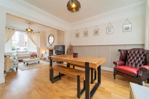 3 bedroom end of terrace house for sale, Firwood Avenue, Urmston