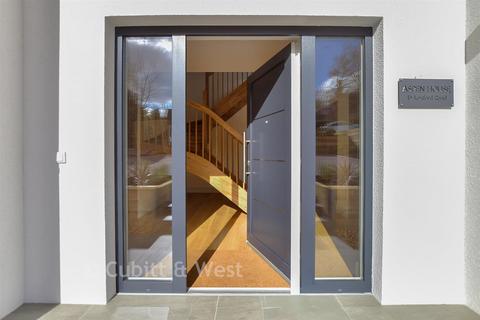 undefined, Loxford Road, Caterham, Surrey