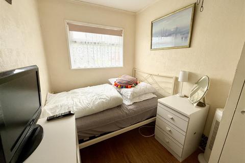 undefined, Broadside Chalet Park, Stalham NR12
