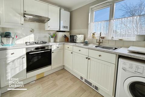 2 bedroom apartment for sale, East Yar Road, Sandown, Isle of Wight