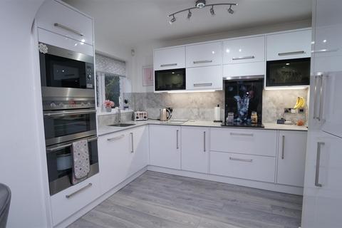 undefined, Park Road, Eccleshill, Bradford