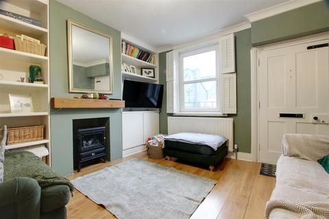 2 bedroom house for sale, Brook Street, Tring