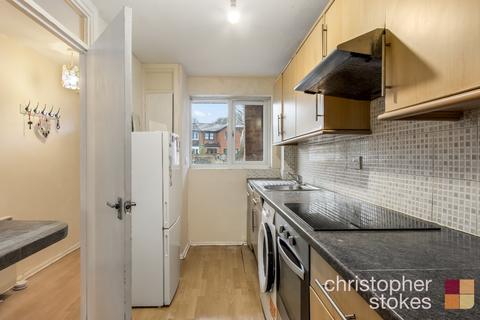 2 bedroom apartment for sale, Maynard Place, Cuffley, Potters Bar, Hertfordshire, EN6 4JA
