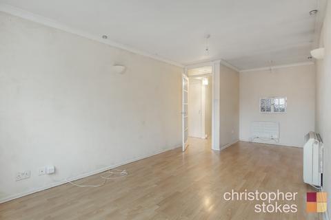 2 bedroom apartment for sale, Maynard Place, Cuffley, Potters Bar, Hertfordshire, EN6 4JA