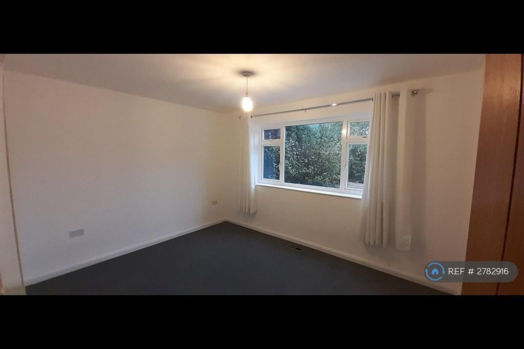 Bedroom x 1