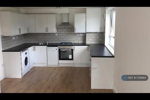 2 bedroom flat to rent, Woodland Road, London, SE19