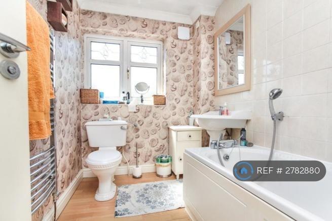 Upstairs Bathroom