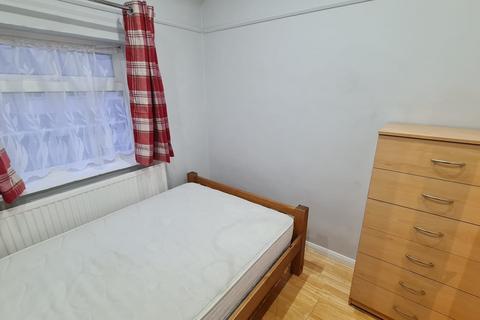 undefined, Wedmore Road, Greenford UB6